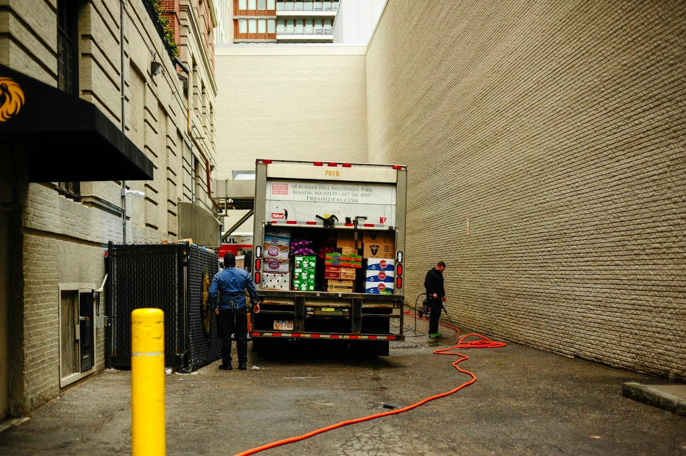 Grocery & Supermarkets: Distributor visit
