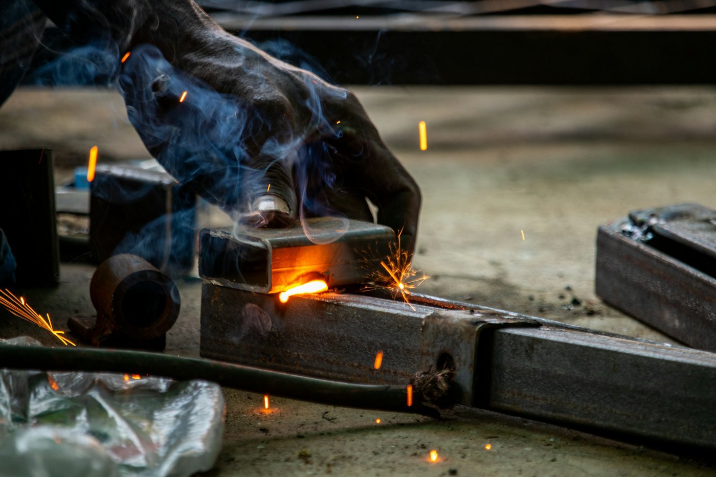 Stainless Steel & Metals: Credit buyers checked